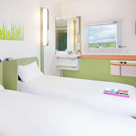 Ibis Budget Hotel 2*