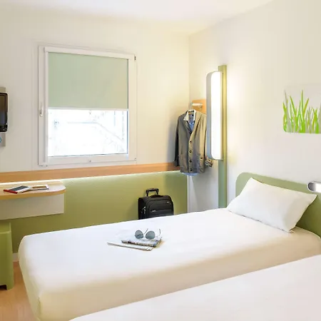 Ibis Budget 2* Бержерак