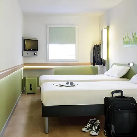 Hotel Ibis Budget 2*