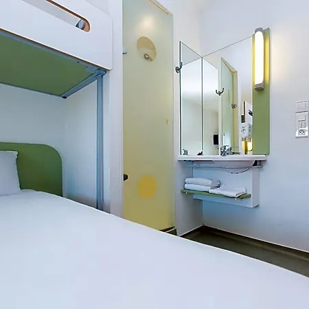 Hotel Ibis Budget 2*