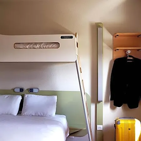 Ibis Budget Hotel 2*